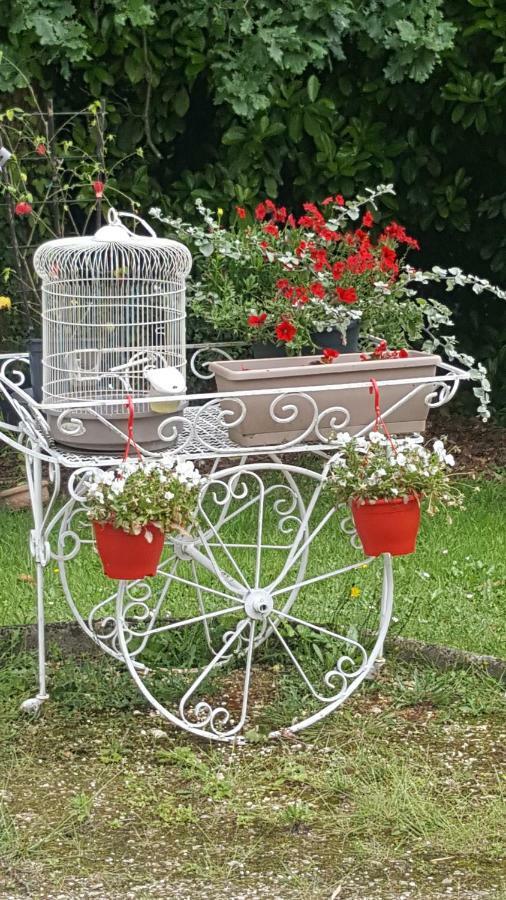 La Belle Chaumiere Bed & Breakfast Bretagne-de-Marsan Luaran gambar
